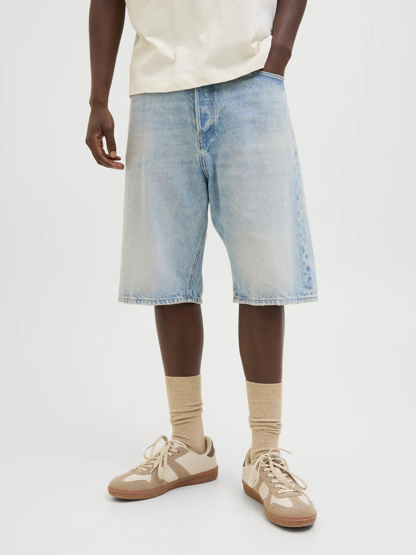 JACK & JONES SHORTS IN JEANS EXTRA BAGGY - Light Denim