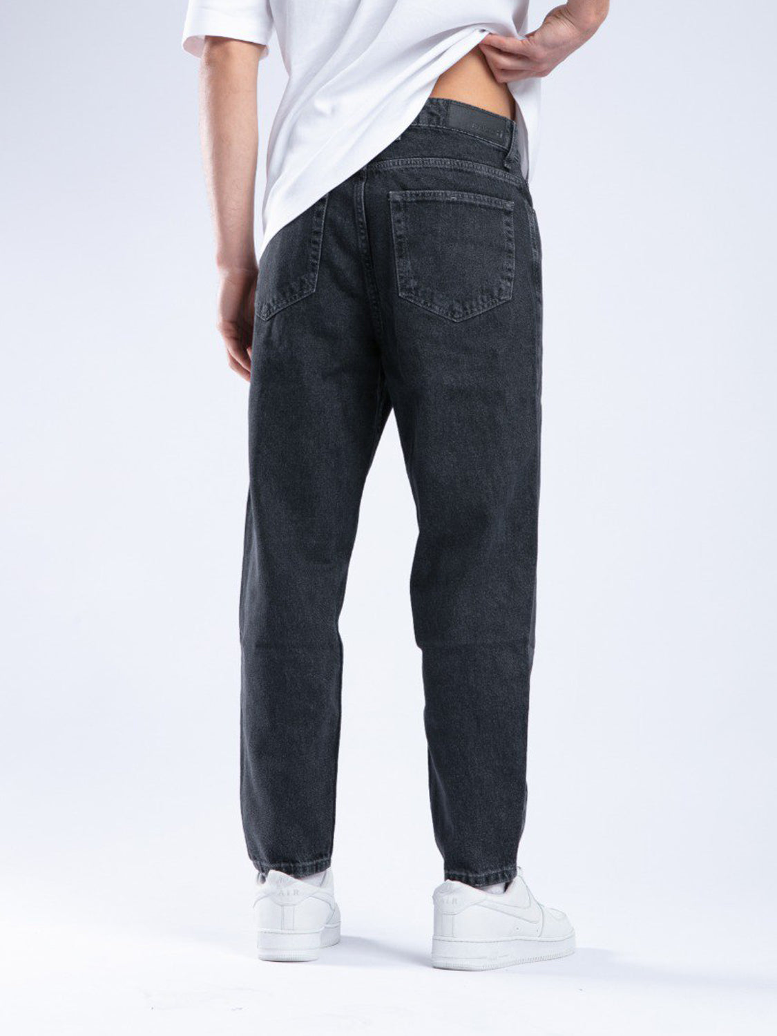 CROPPED CATCH BLACK JEANS