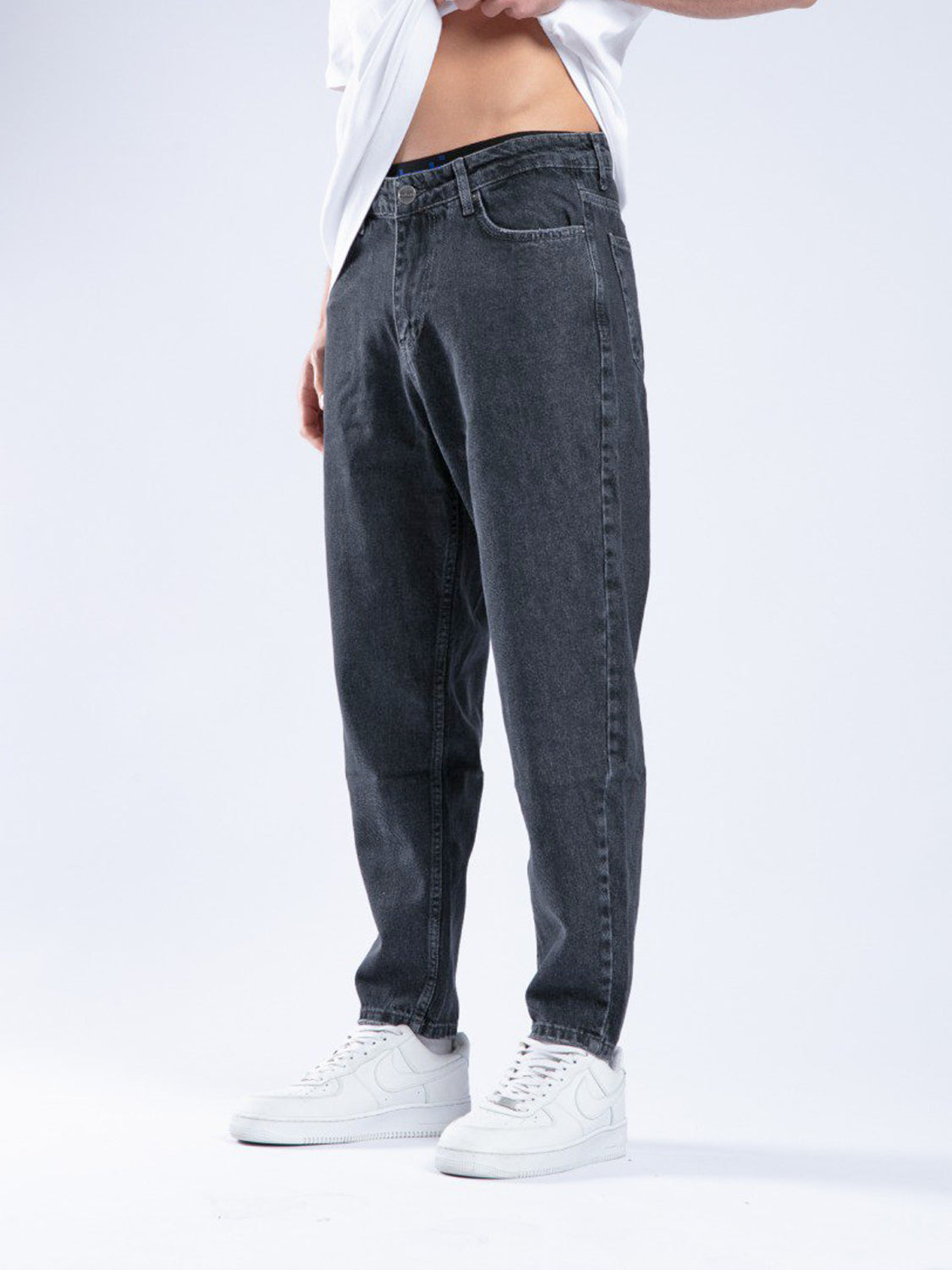 CROPPED CATCH BLACK JEANS