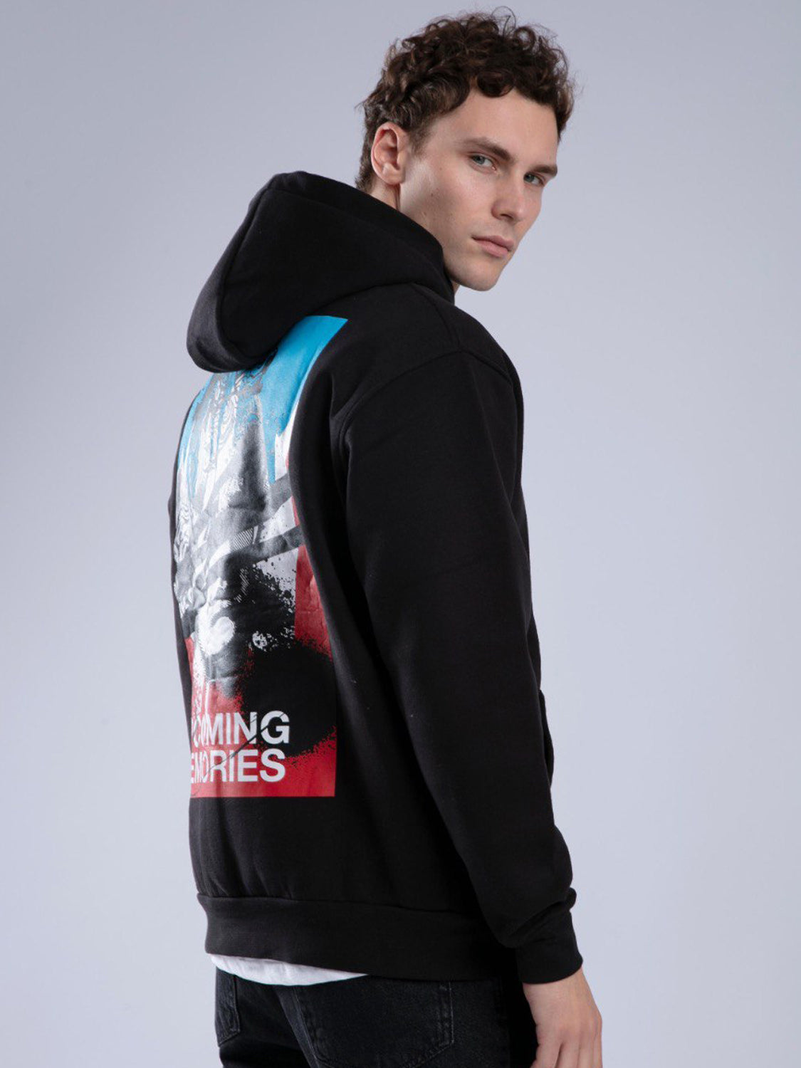 FELPA CON CAPPUCCIO "UPCOMING MEMORIES" - Col. Nero