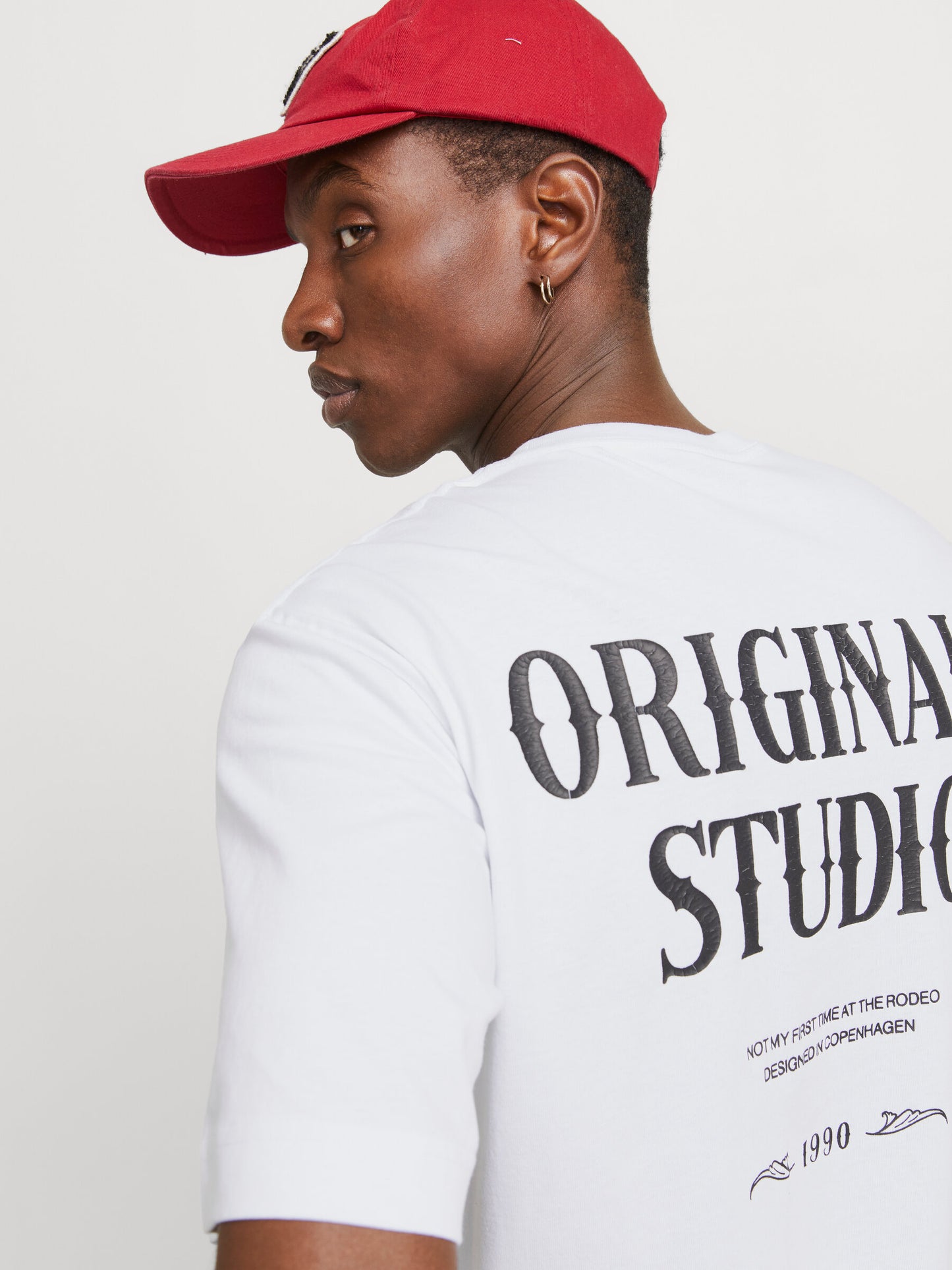 JACK & JONES T-SHIRT ORIGINALS STUDIO FONT - Col. Bianco