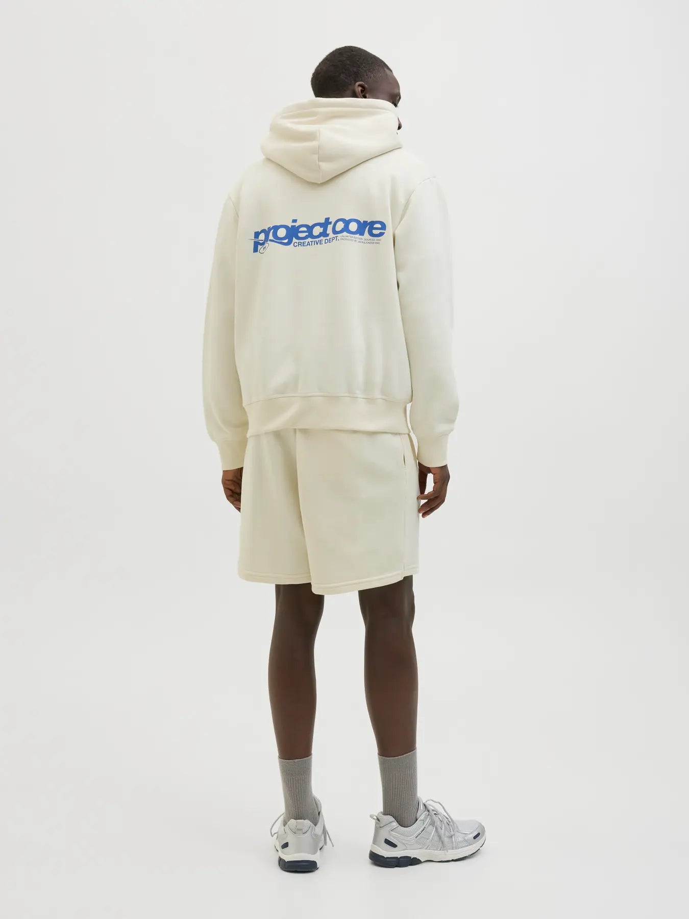 JACK & JONES FELPA CON CAPPUCCIO "PROJECT CORE" - Bianco panna