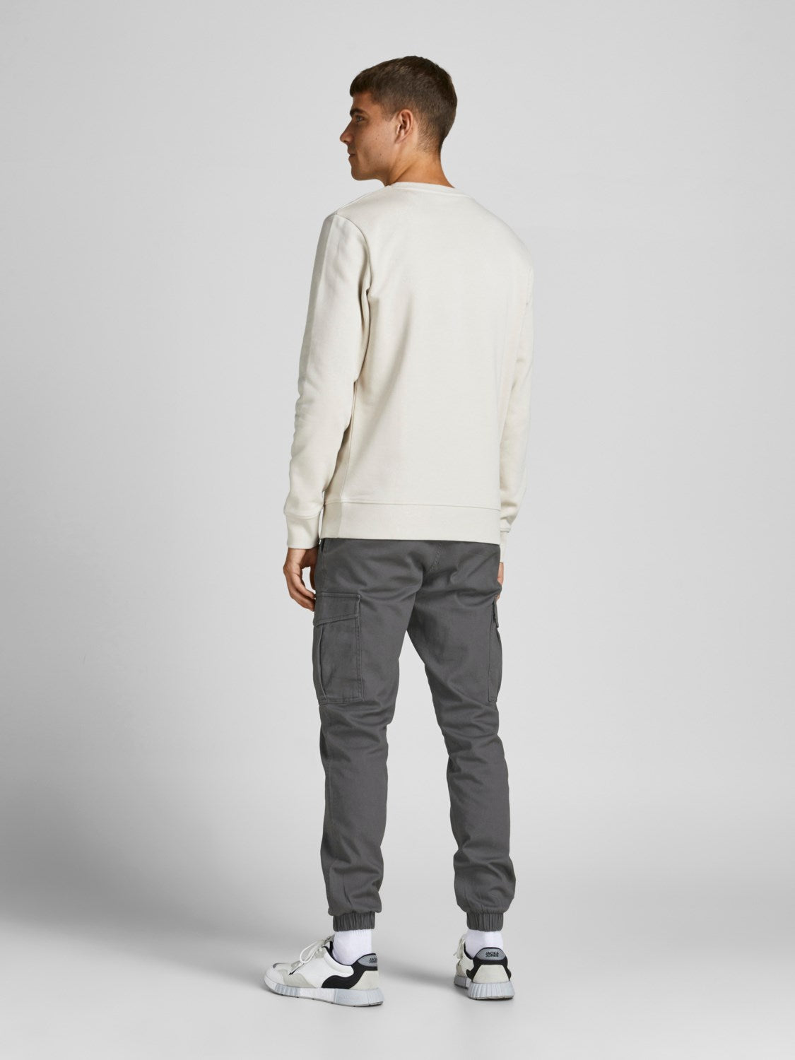 JACK & JONES PANTALONI CARGO CON TASCHE LATERALI - Col. Grigio