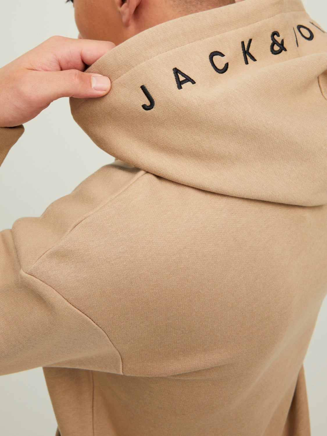 JACK & JONES FELPA CON CAPPUCCIO "ESSENTIALS" - Col. beige