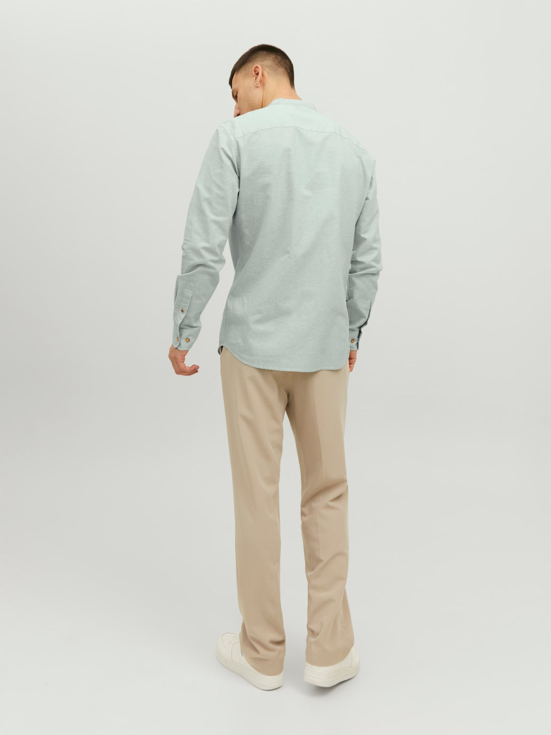 CAMICIA IN MISTO LINO CON COLLO COREANA - col. Granite green