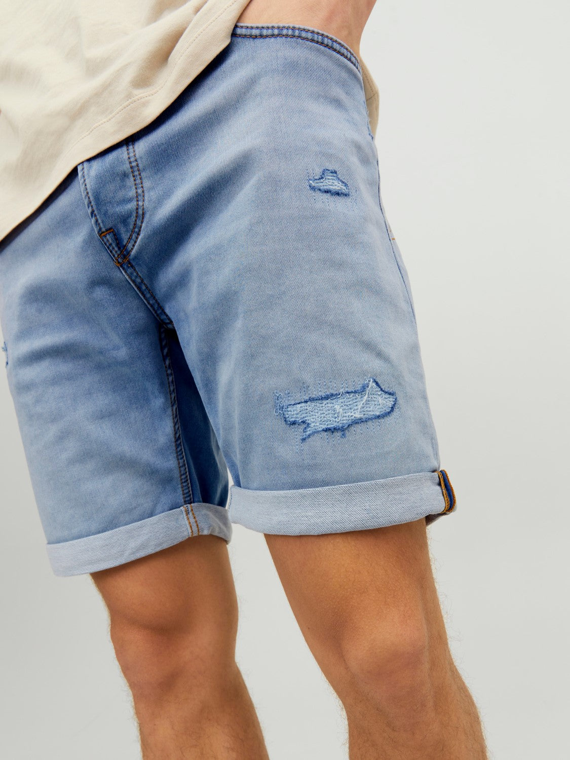 JACK &J ONES BERMUDA IN JEANS - BLUE LIGHT