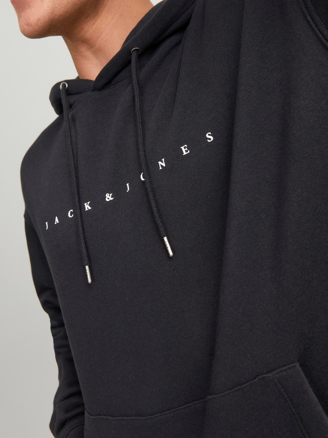 JACK & JONES FELPA CON CAPPUCCIO "ESSENTIALS" - Col. Nero