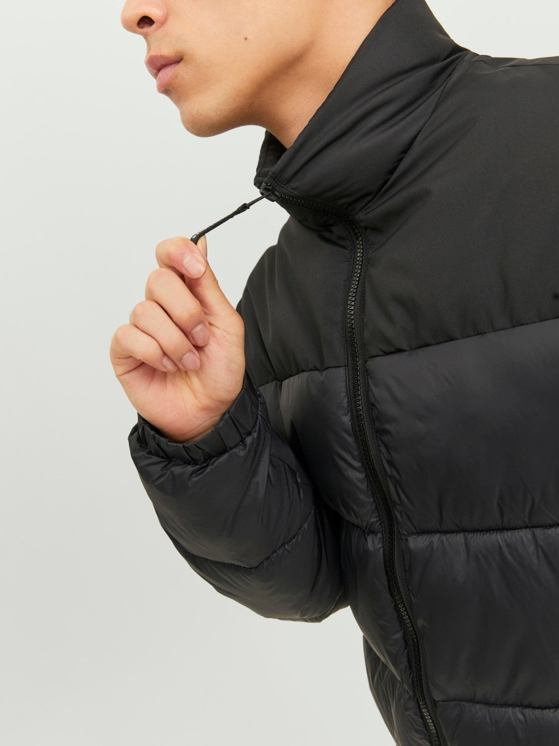 JACK & JONES PIUMINO- Col. Nero