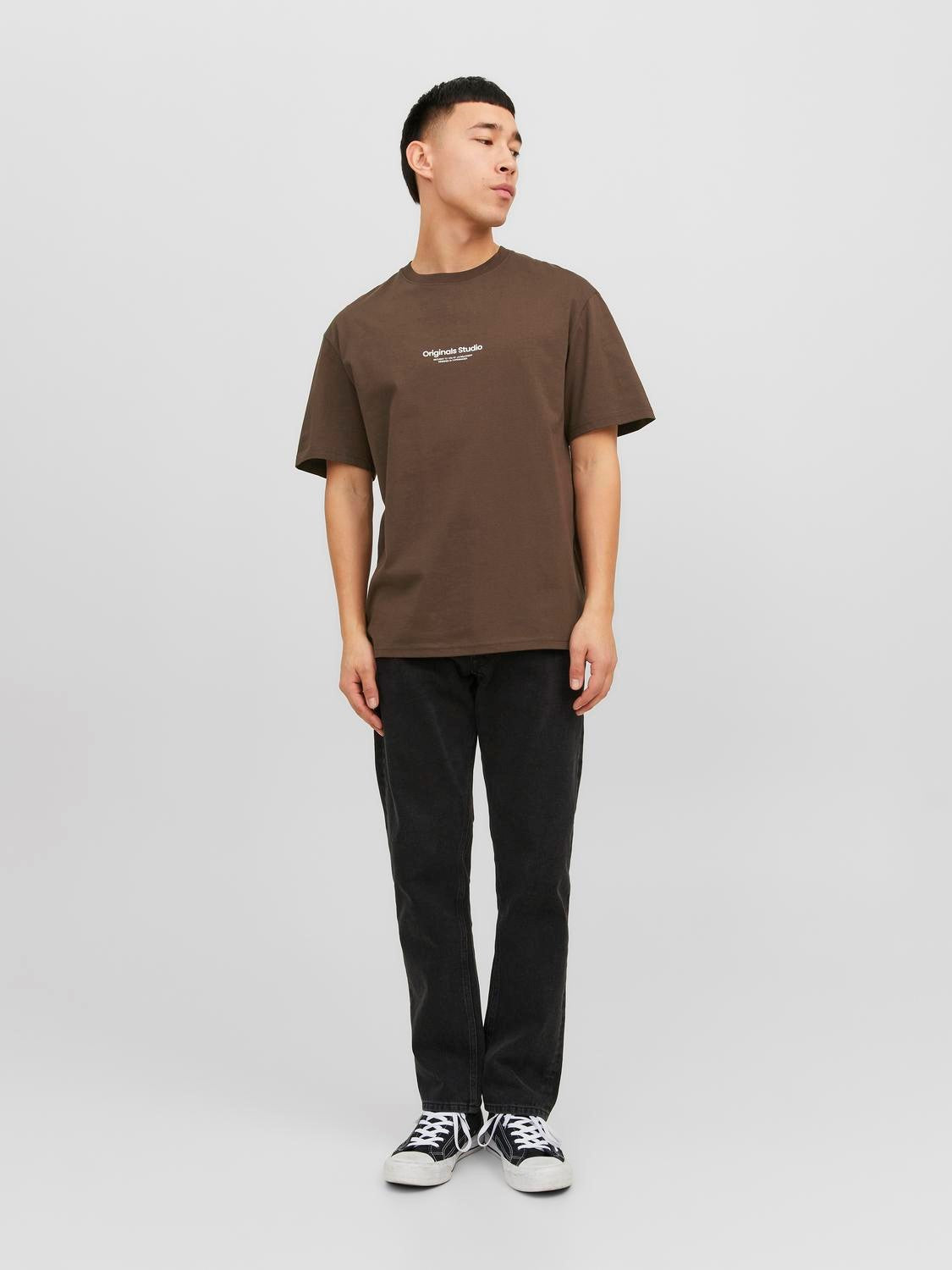 JACK & JONES T-SHIRT ORIGINALS STUDIO - Col. Chocolate Brown