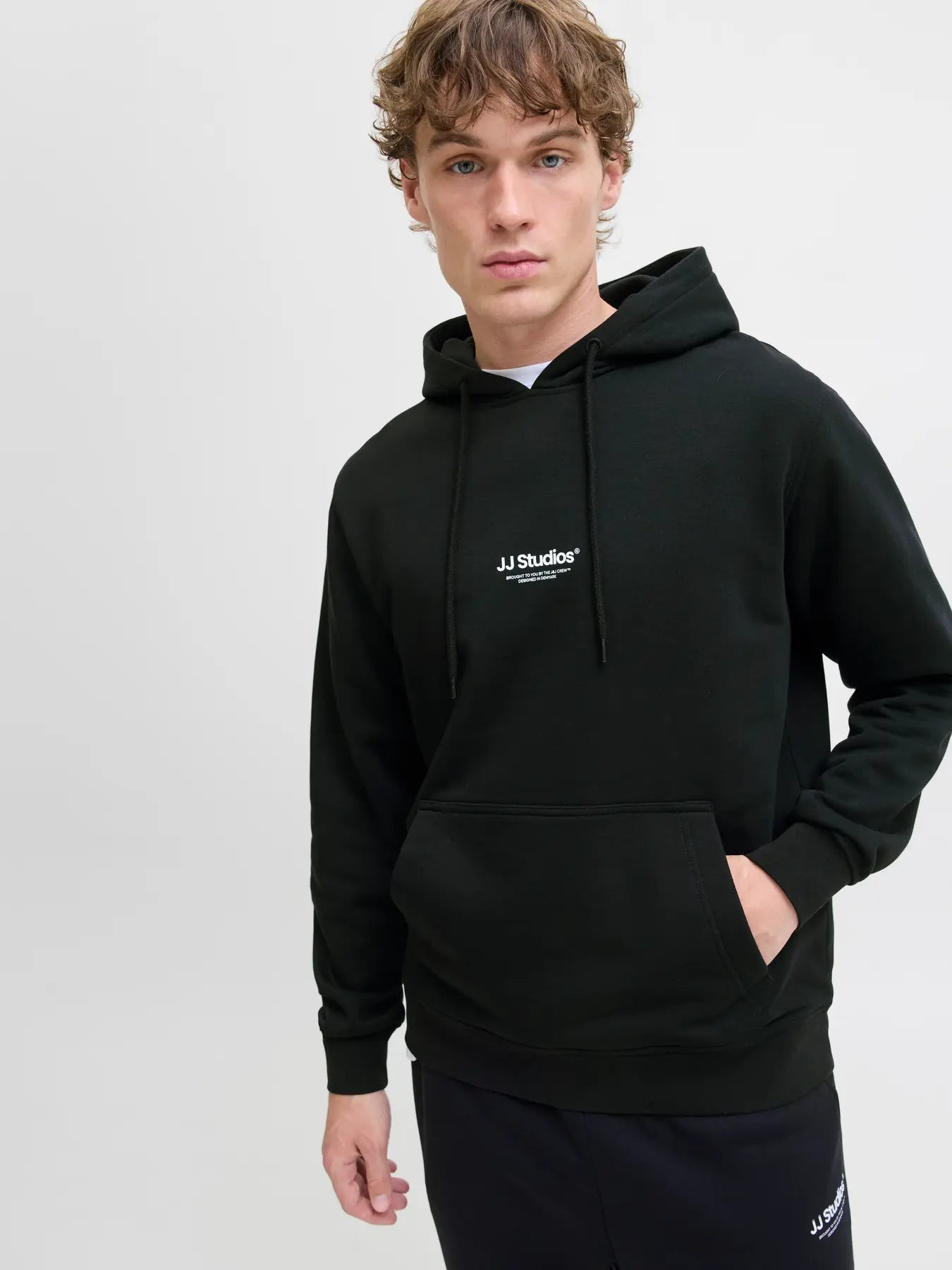 JACK & JONES FELPA CON CAPPUCCIO "JJESOHO" - Nero