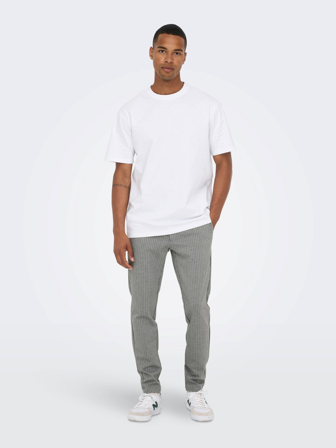 PANTALONI UOMO ELEGANTI GESSATI - col. grigio