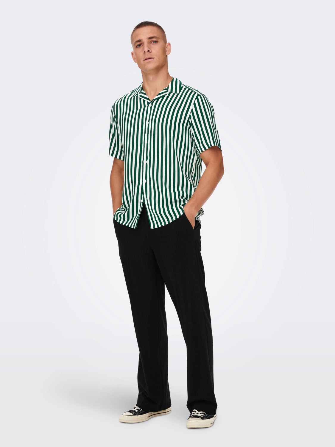 CAMICIA A RIGHE IN VISCOSA A MANICHE CORTE - Verde