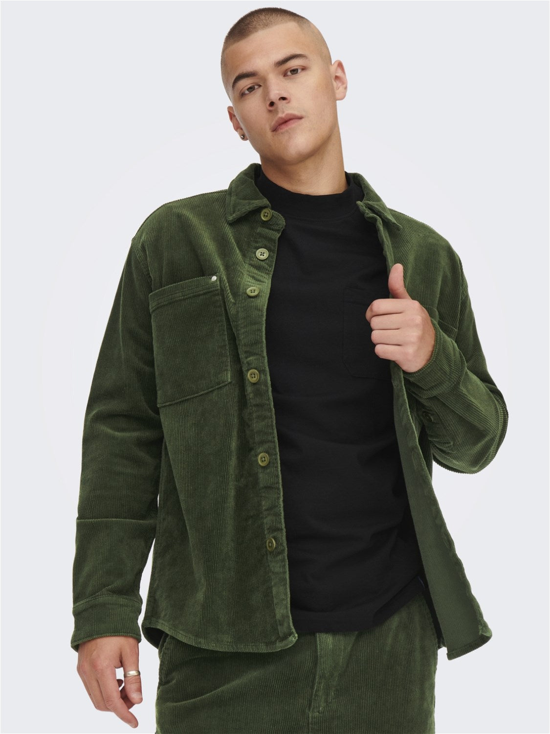 ONLY & SONS CAMICIA IN VELLUTO A COSTE - col. Verde scuro