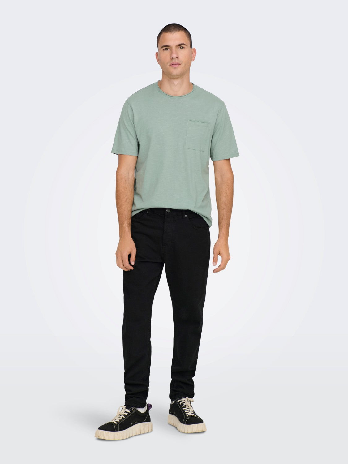 T-SHIRT BASIC CON TASCHINO - Col. verde acqua