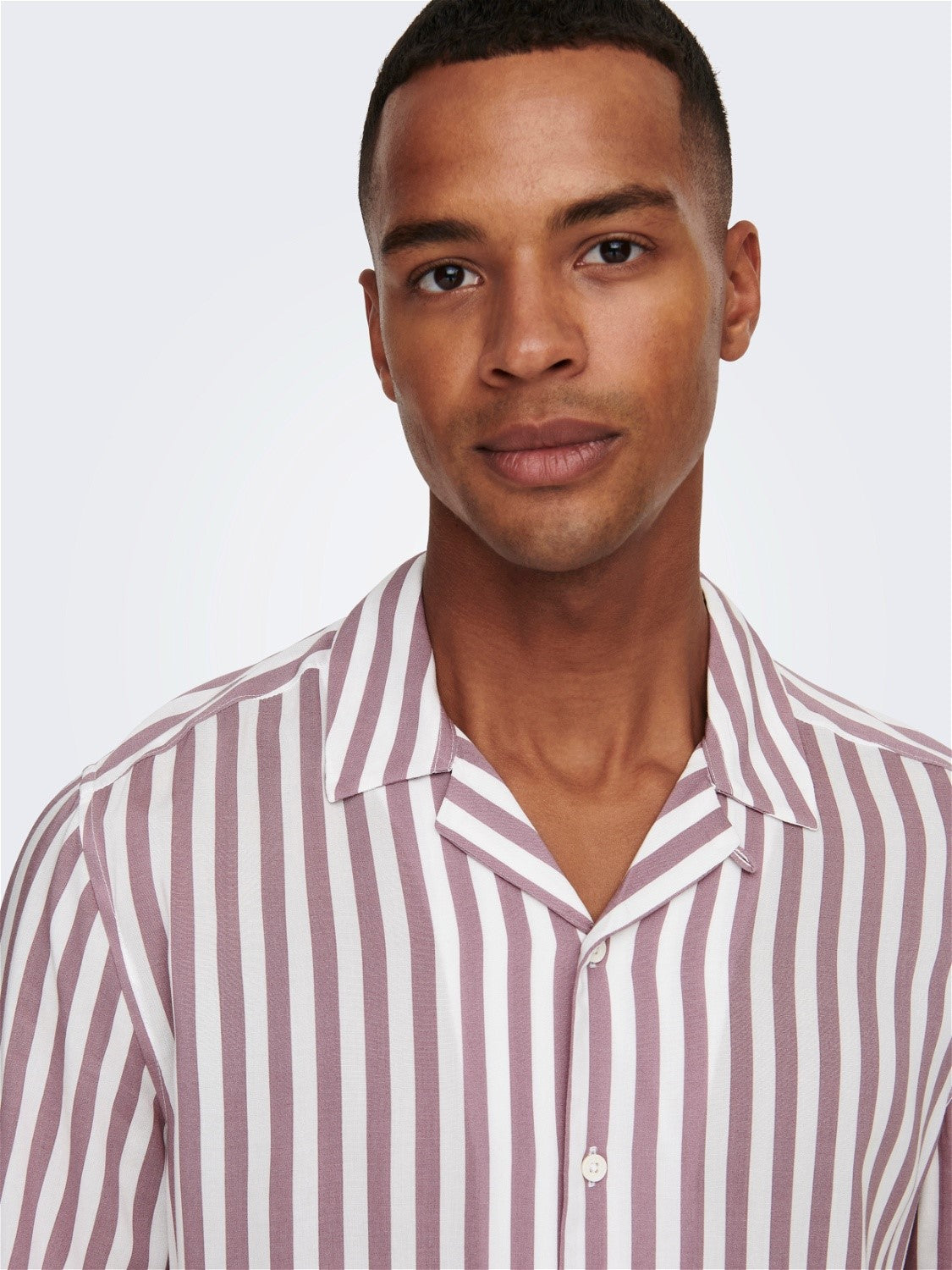 CAMICIA A RIGHE IN VISCOSA A MANICHE CORTE - Burlwood