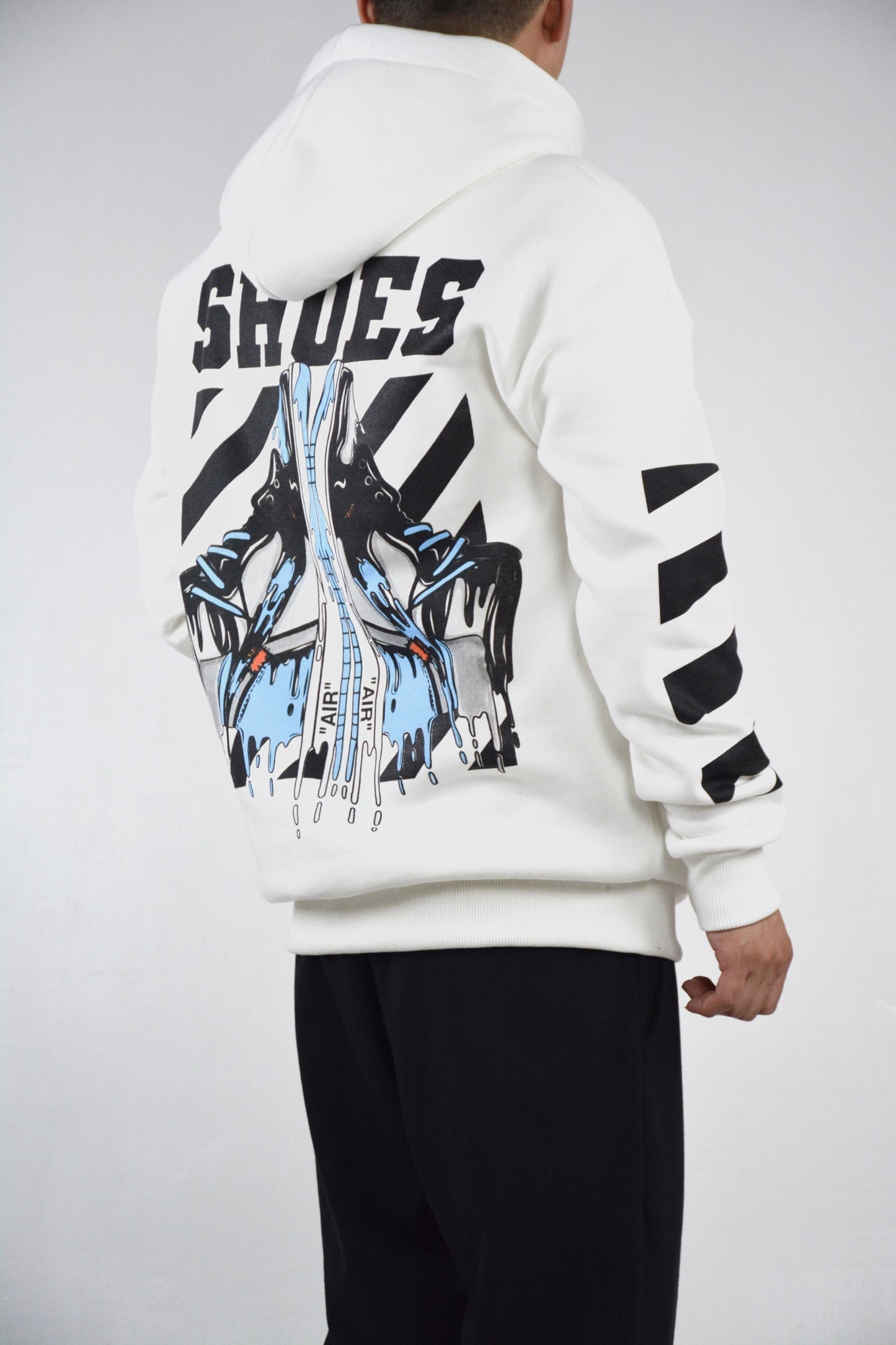 FELPA CON CAPPUCCIO "AIR SHOES " - Col. Bianco