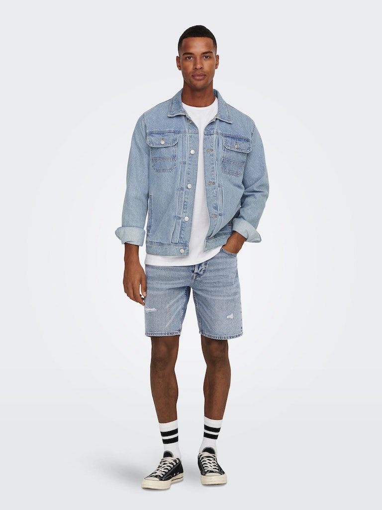 BERMUDA IN JEANS CON ROTTURE - LIGHT BLUE DENIM
