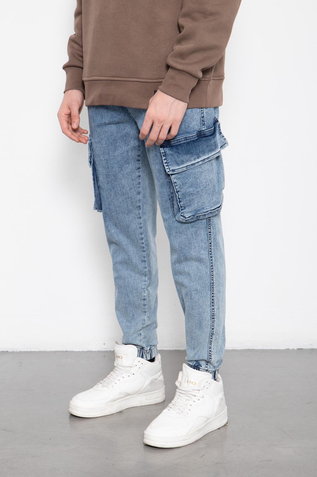PANTALONE JEANS CARGO CON TASCHE LATERALI