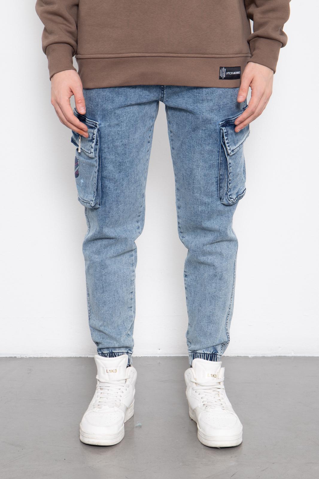 PANTALONE JEANS CARGO CON TASCHE LATERALI