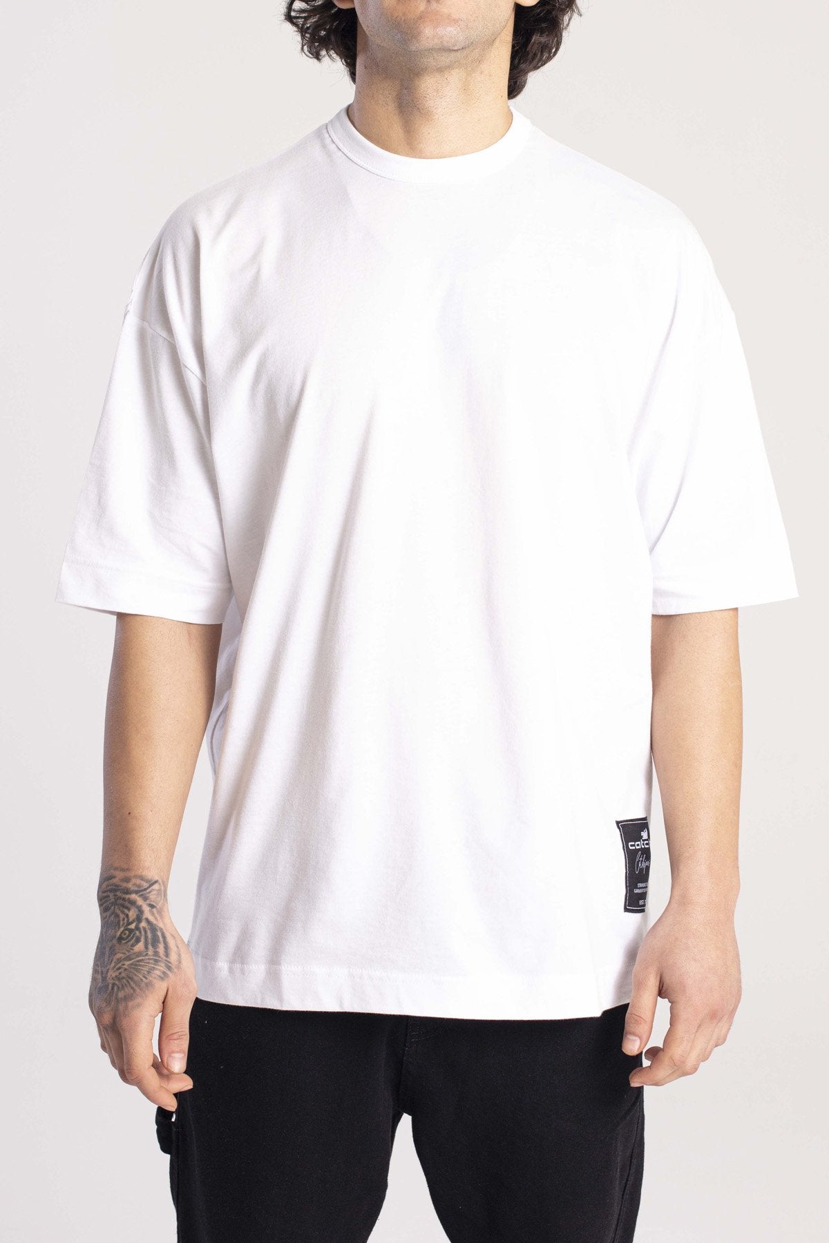 T-SHIRT OVERSIZE “DARK FUTURE“ - COLORE BIANCO