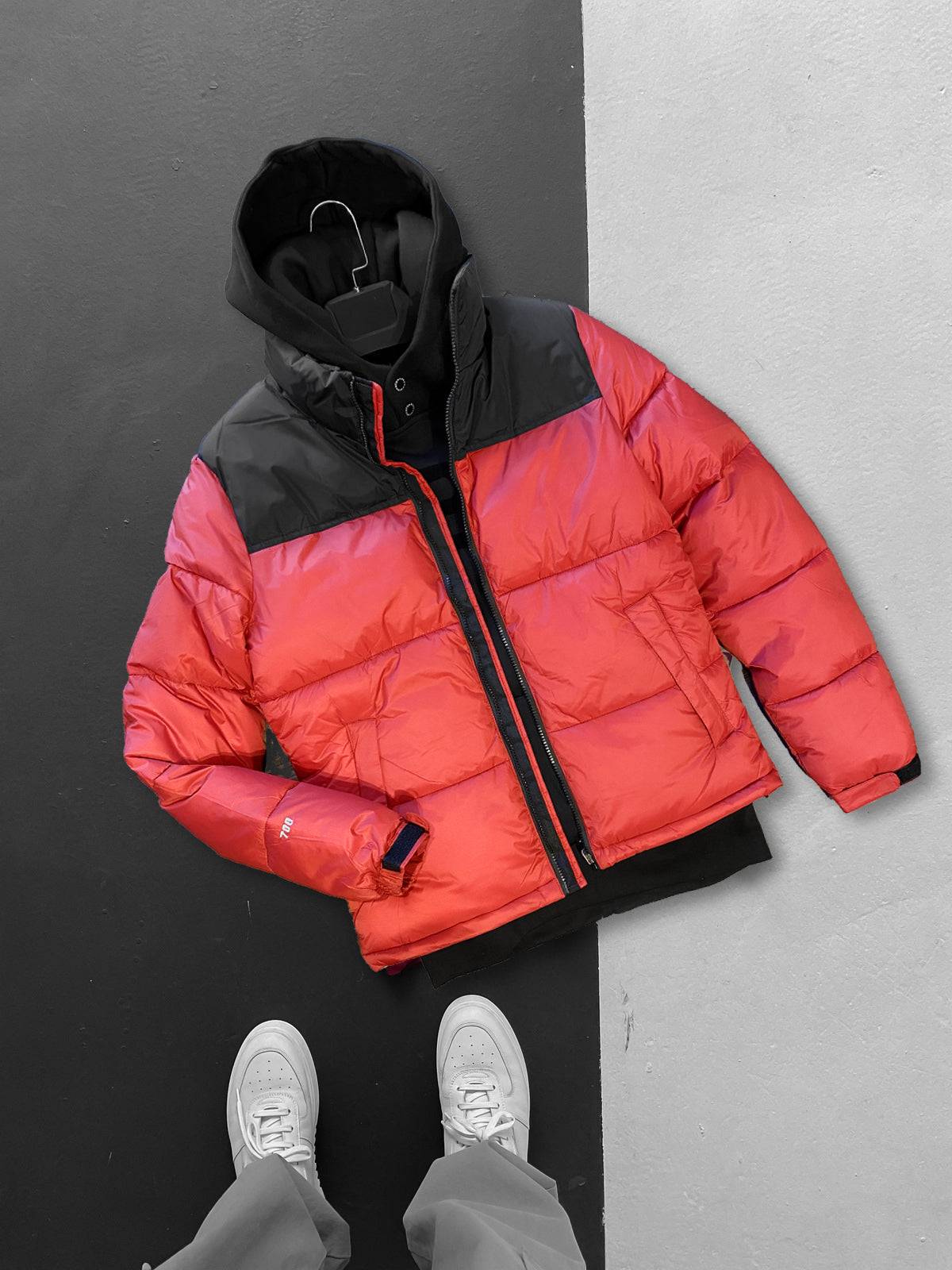 PIUMINO 700 - RED AND BLACK