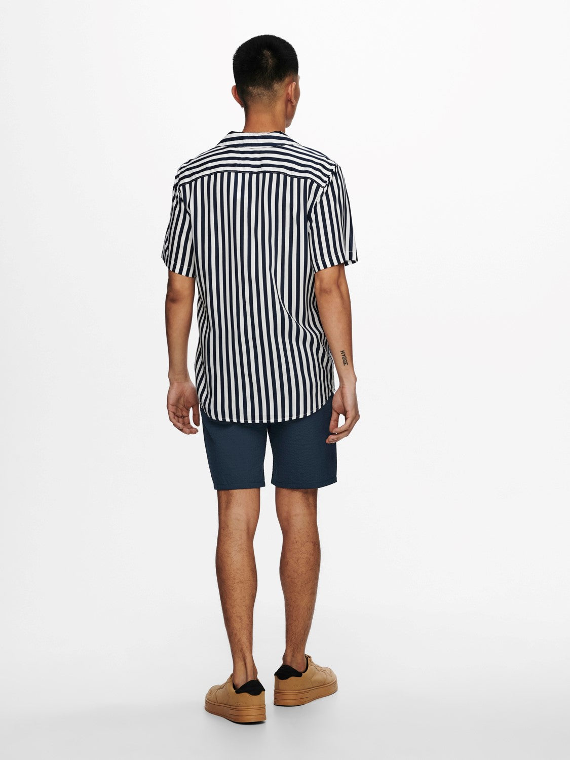 CAMICIA A RIGHE IN VISCOSA A MANICHE CORTE - Blu