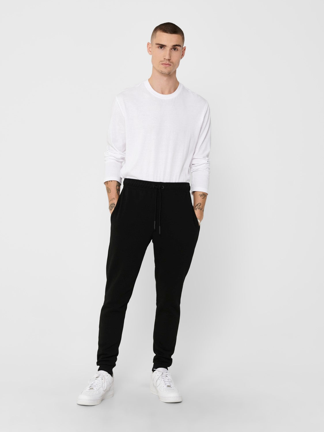 PANTALONE TUTA FELPATO CON POLSINI