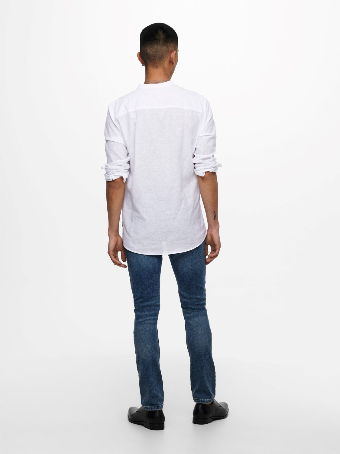 CAMICIA IN MISTO LINO CON COLLO COREANA - col. bianco