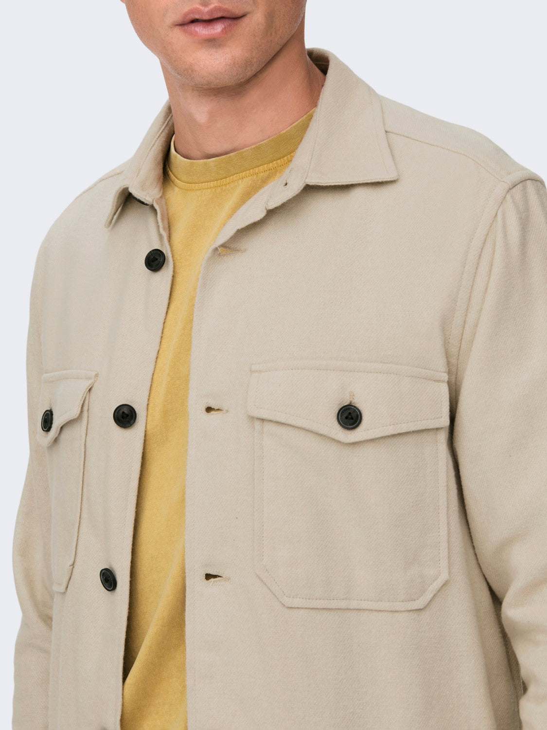 ONLY AND SONS CAMICIA TINTA UNITA CON TASCHE - Pelican