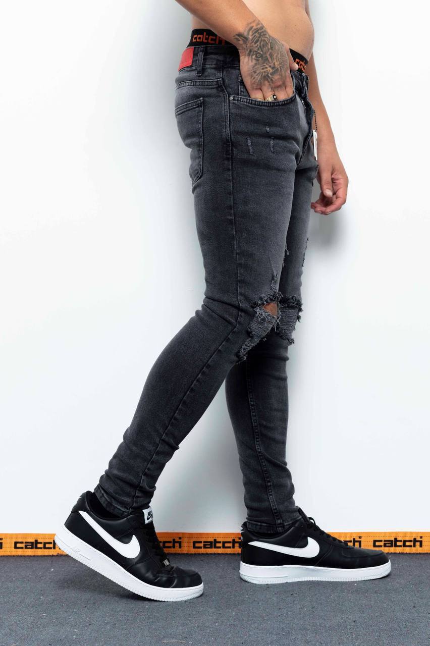 SLIM JEANS CON STRAPPI - col. nero