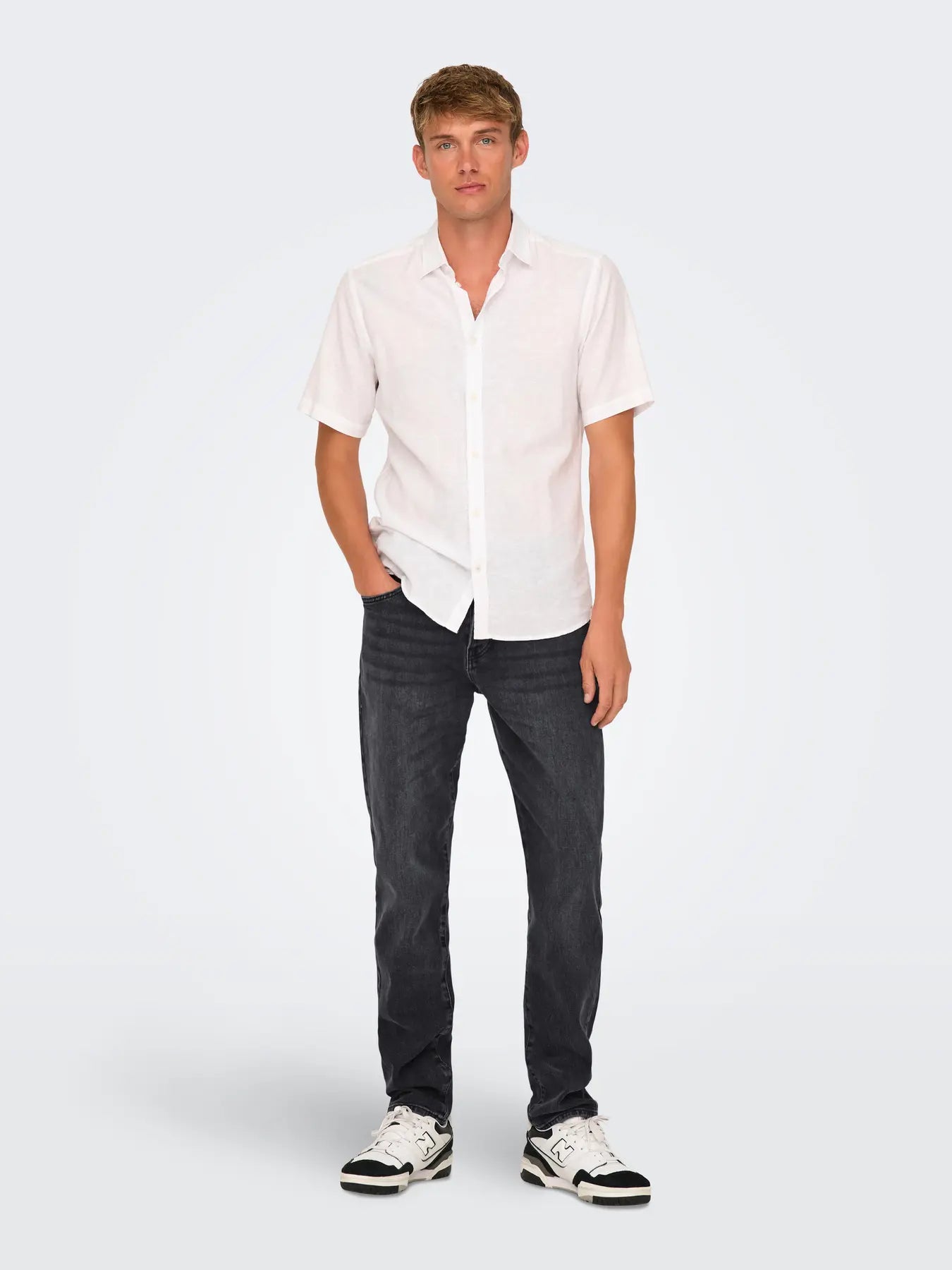ONLY & SONS YOKE TAPERED JEANS - Col. nero