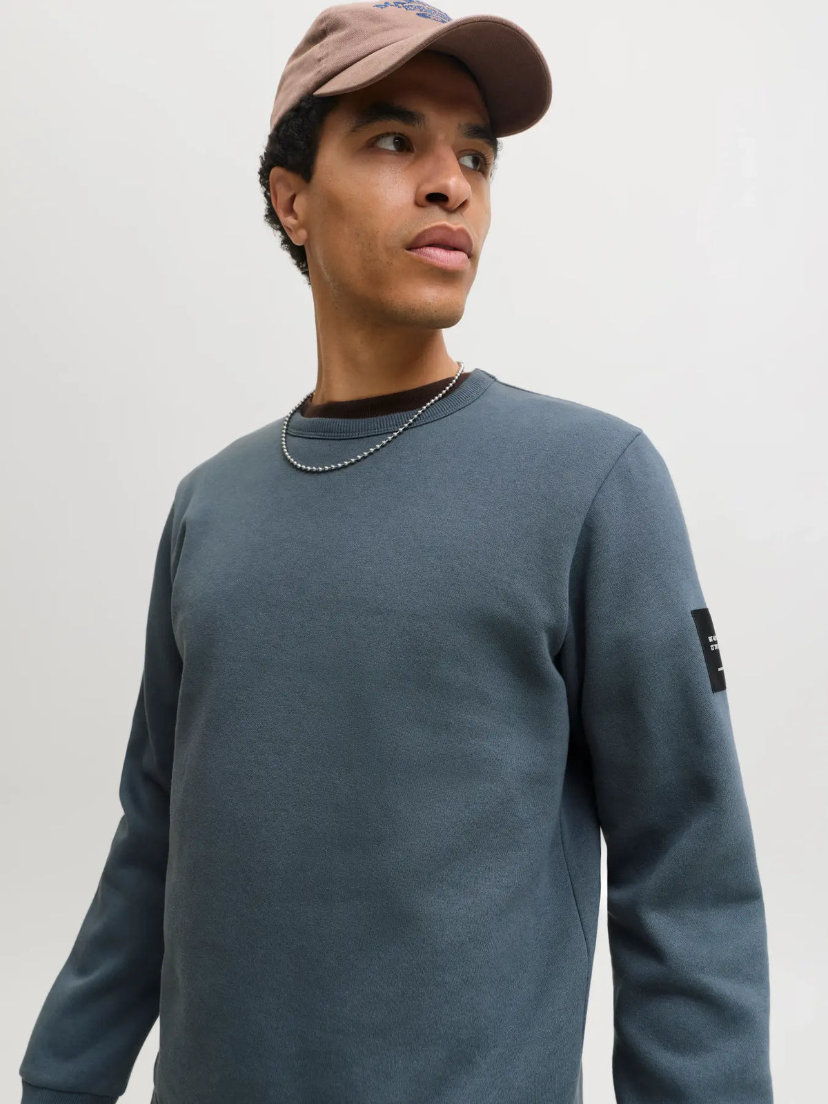 JACK & JONES FELPA SENZA CAPPUCCIO "JJCLEVELAND" - Turbulence