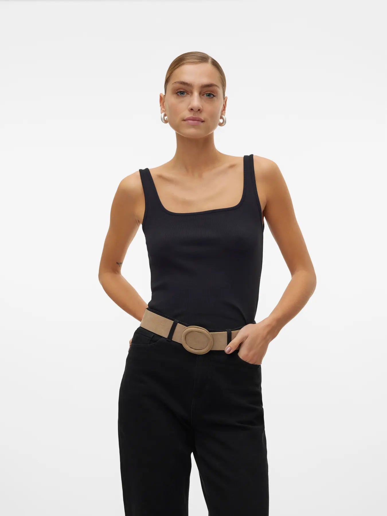 Vero Moda - Canotta CHLOE con scollo squadrato - col. nero