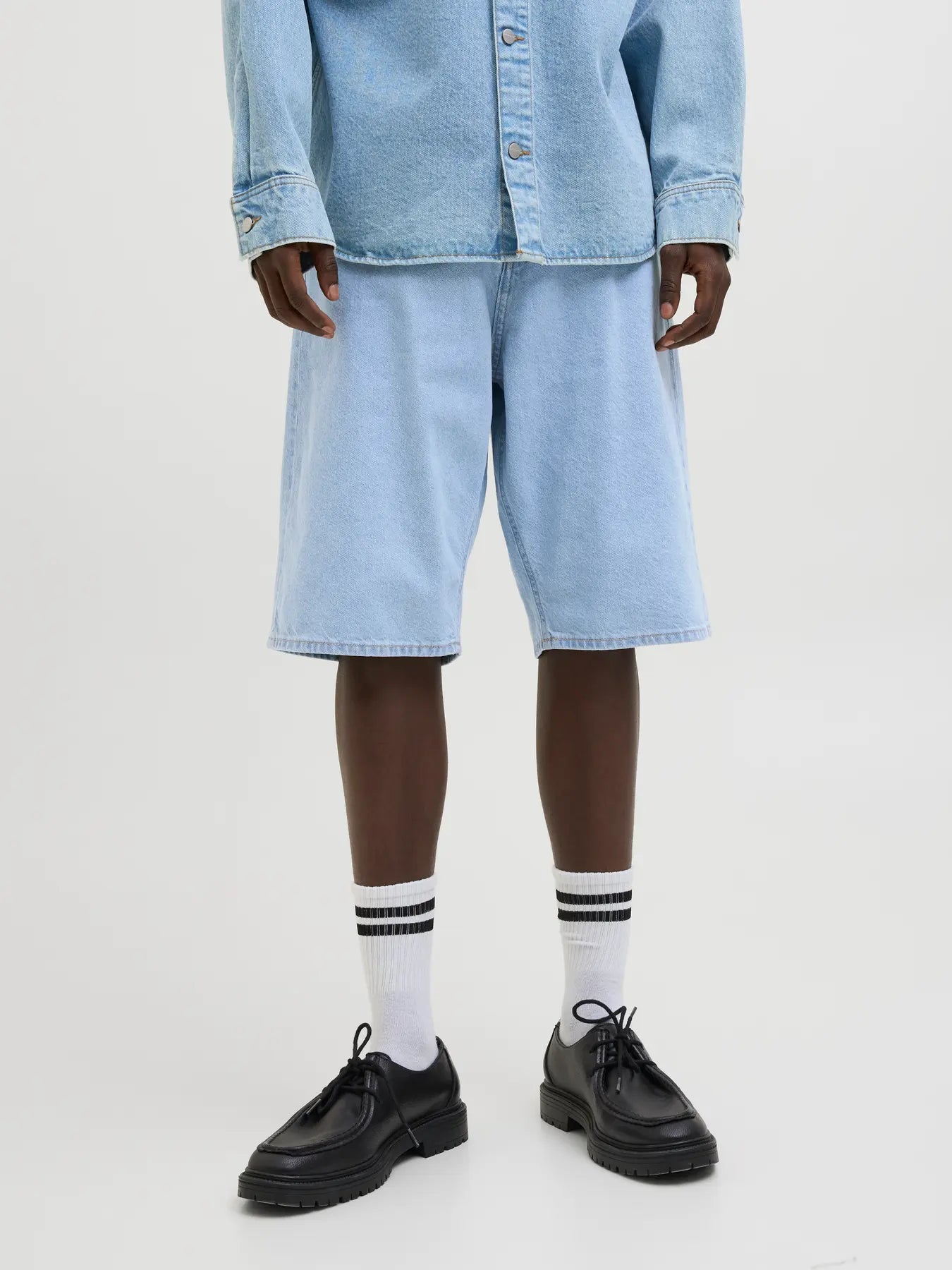 JACK & JONES SHORTS IN JEANS EXTRA BAGGY - Light Denim